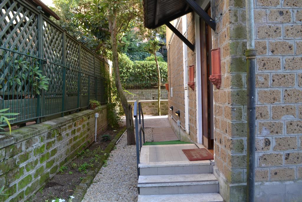 La Luna Di Roma B&B Ngoại thất bức ảnh