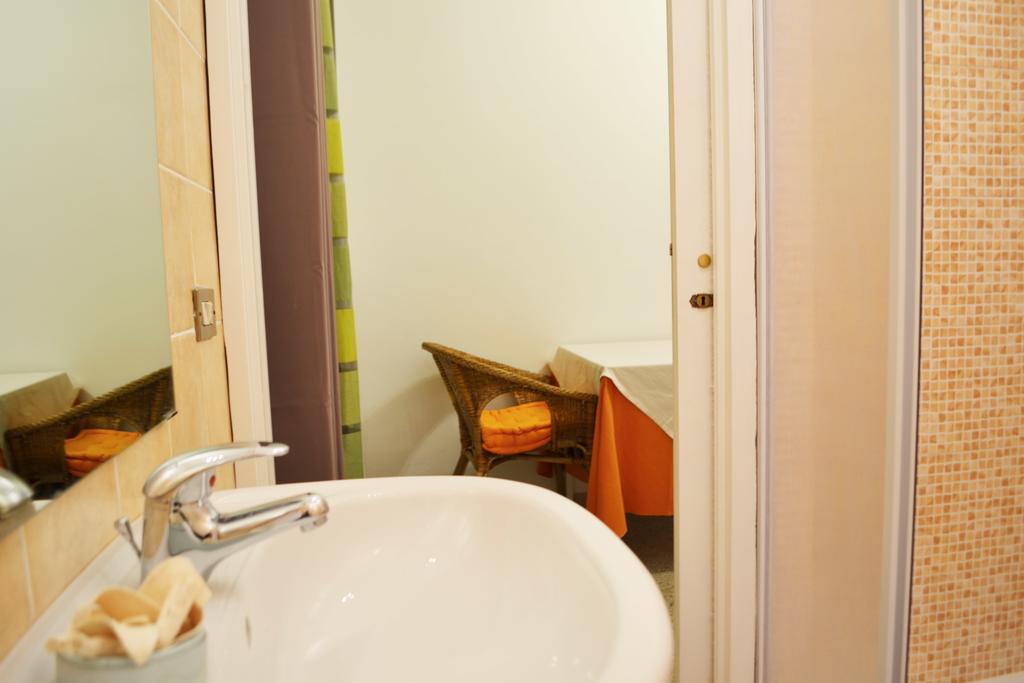 La Luna Di Roma B&B Phòng bức ảnh