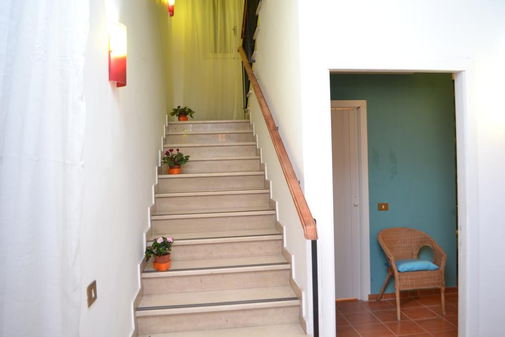 La Luna Di Roma B&B Ngoại thất bức ảnh