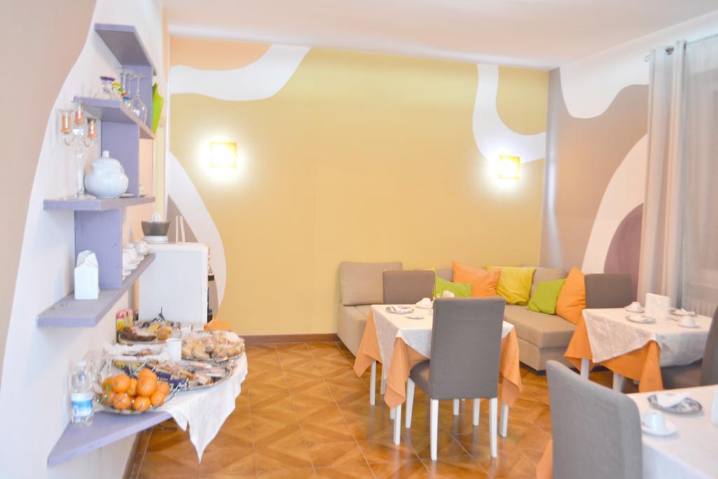 La Luna Di Roma B&B Ngoại thất bức ảnh
