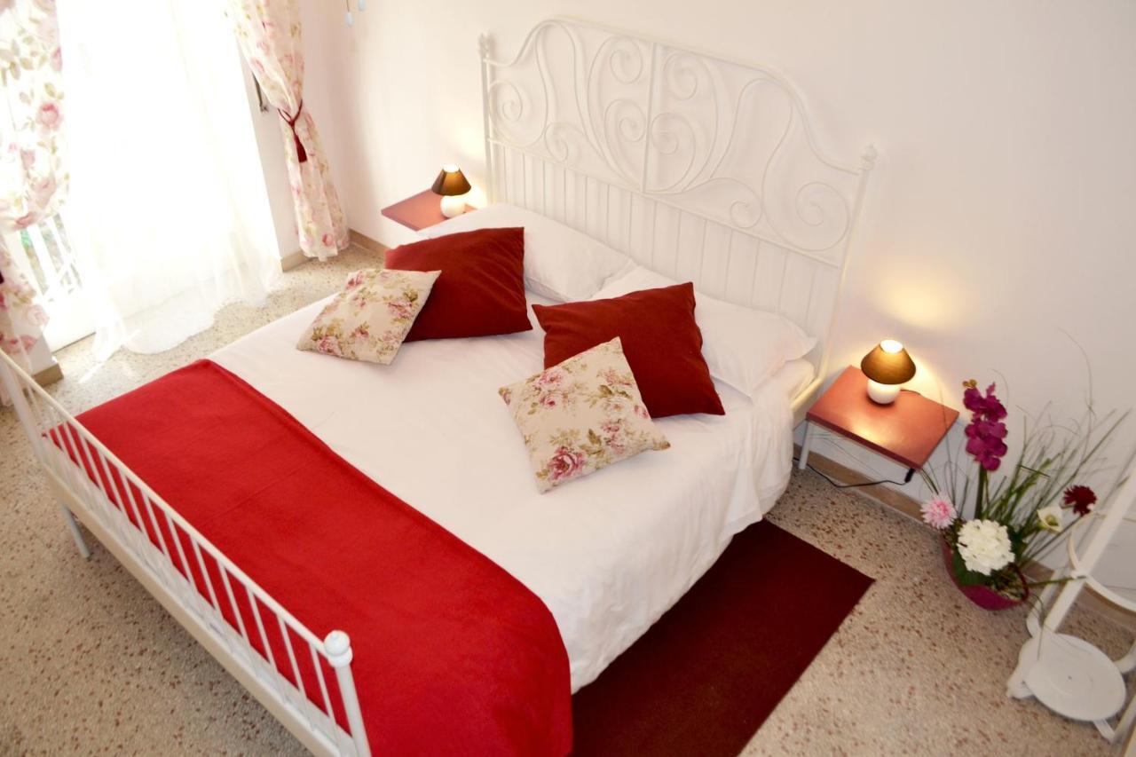 La Luna Di Roma B&B Phòng bức ảnh